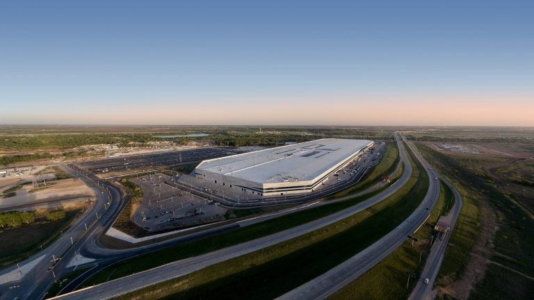 Tesla Giga Texas wins over analysts with manufacturing prowess, but there’s a catch