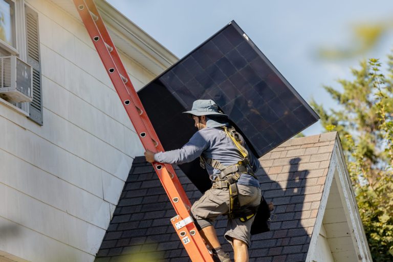 Looking for a new job? Try a solar career.