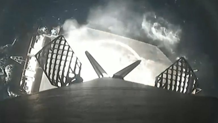 SpaceX launches 47 Starlink satellites, provides unique views on Twitter