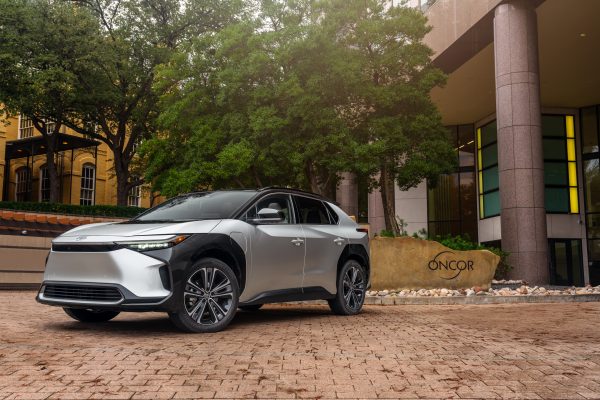 Toyota changes tune on EVs, announces new battery tech