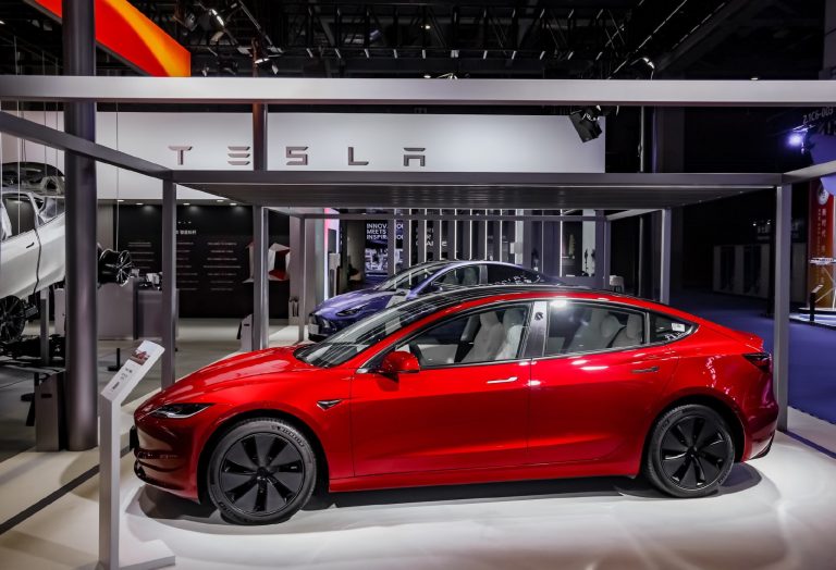 UPDATE: Tesla hints at HEPA for Model 3 Highland