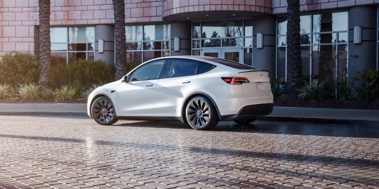 Which is it, already – is US EV demand slowing or growing? | Electrek