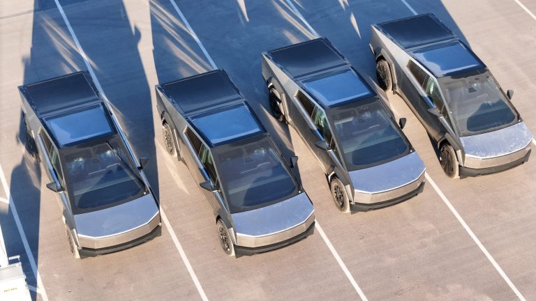 Tesla appears to have closed Cybertruck 'Foundation Series' orders