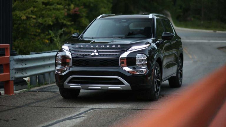 Mitsubishi Outlander PHEV U.S. Sales More Than Tripled In 2023